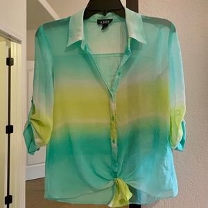 Tie dye color blocked top